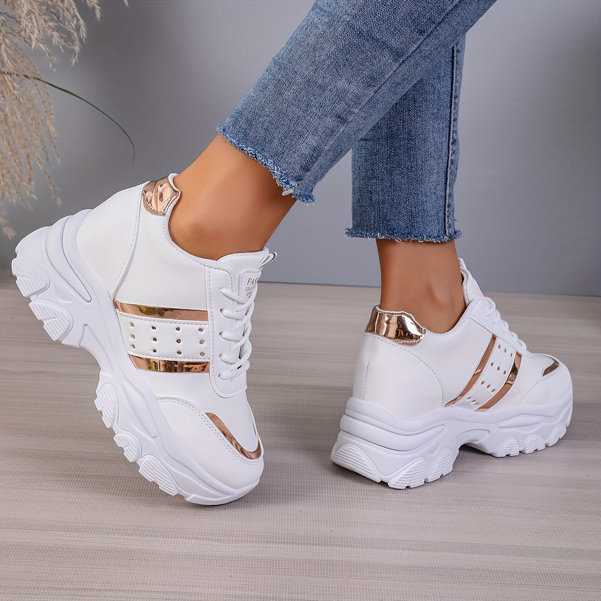 [8cm Height Boost Platform Sneakers] Elevate Your Style With These Fashionable White And Golden Platform Sneakers For Women In Large Size (42). These Shoes Are Trendy And Versatile, Adding 8cm To Your Height With A Dad Shoe D