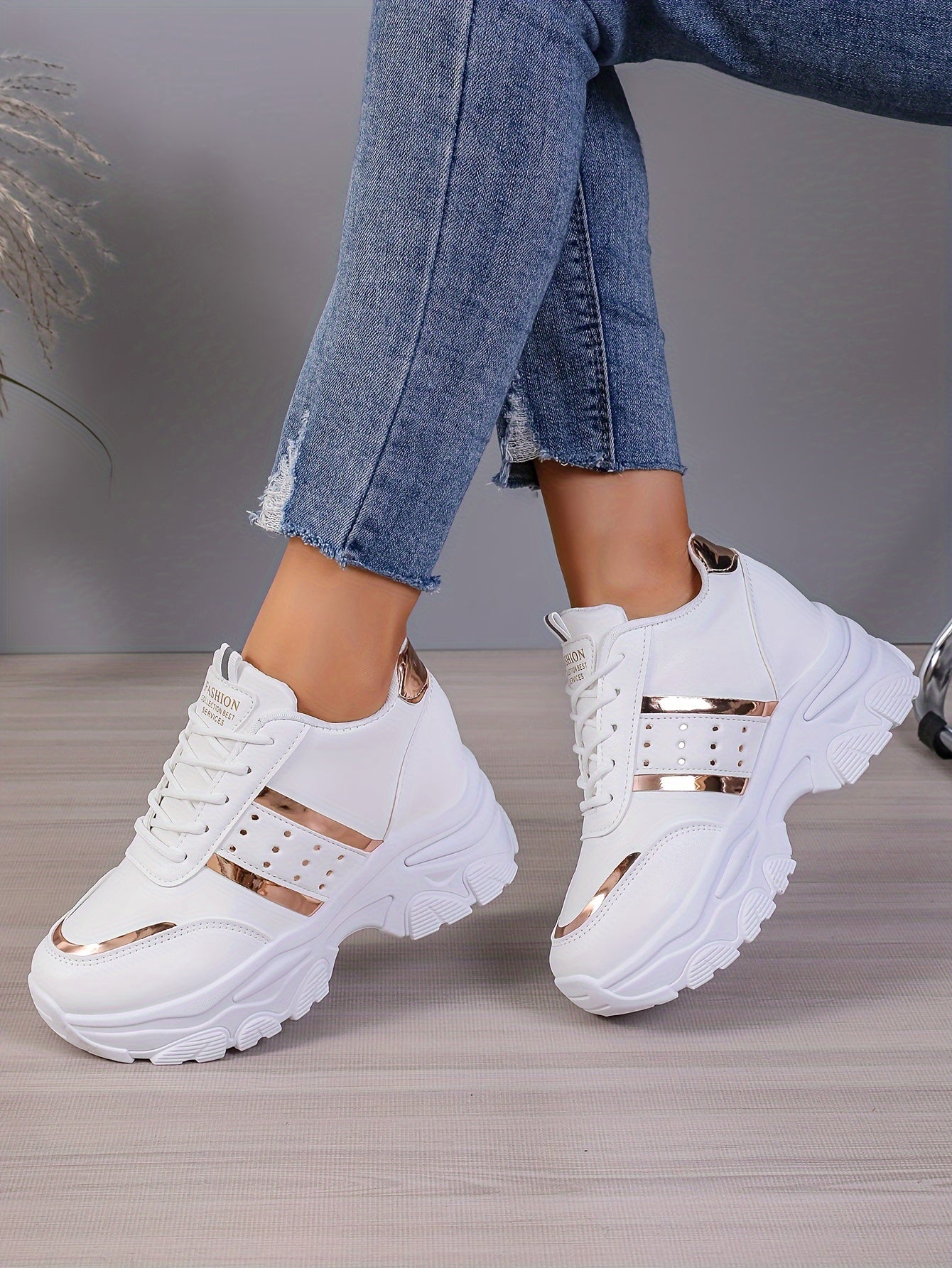 [8cm Height Boost Platform Sneakers] Elevate Your Style With These Fashionable White And Golden Platform Sneakers For Women In Large Size (42). These Shoes Are Trendy And Versatile, Adding 8cm To Your Height With A Dad Shoe D