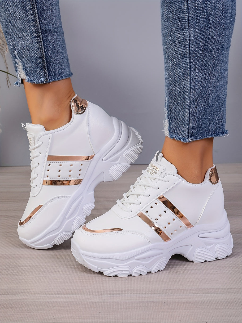 [8cm Height Boost Platform Sneakers] Elevate Your Style With These Fashionable White And Golden Platform Sneakers For Women In Large Size (42). These Shoes Are Trendy And Versatile, Adding 8cm To Your Height With A Dad Shoe D