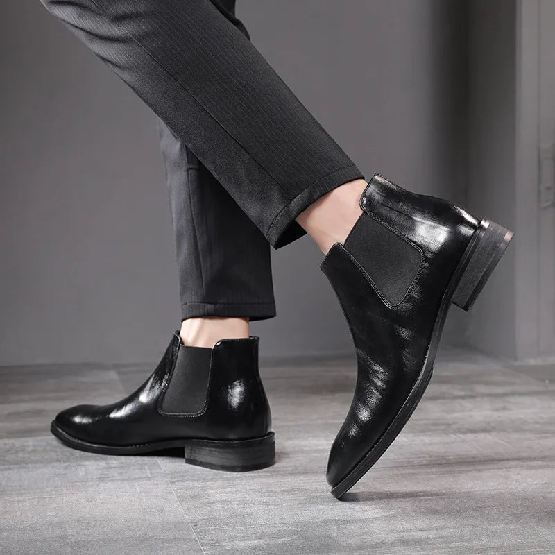 High Quality Retro Fashion Pure Color Male Chelsea Boots Shoes Brown Leather Boots for Men