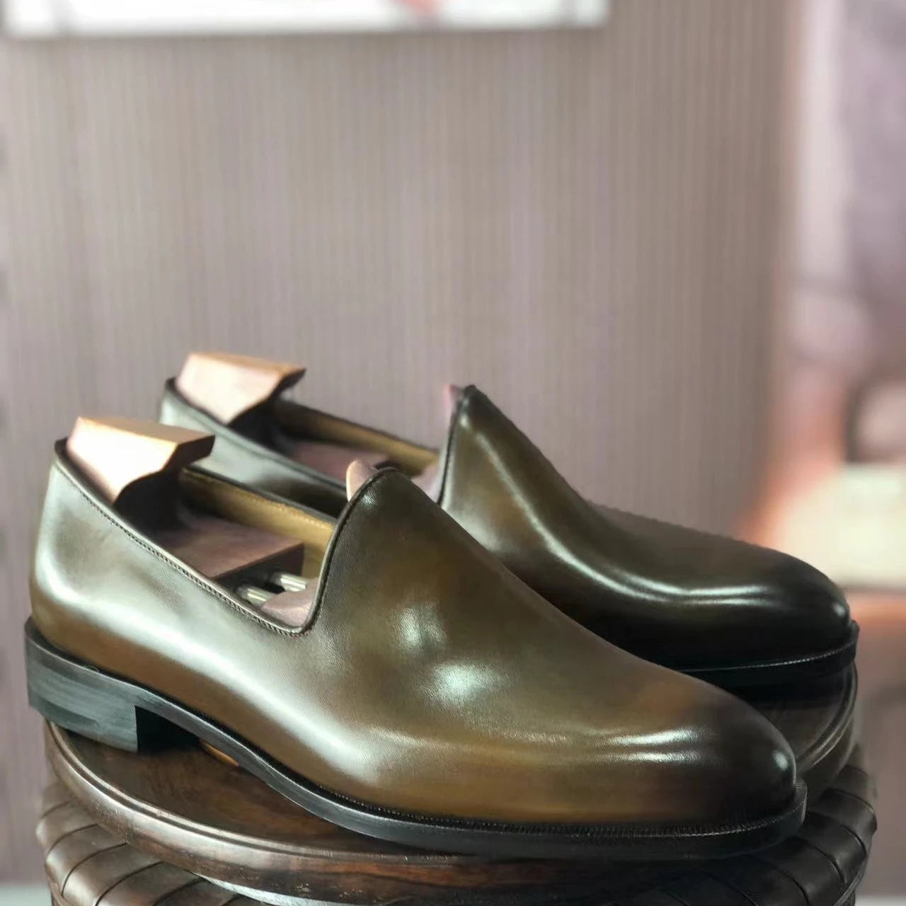 Cie  ML18 Plain Round Toe Olive Loafer Men Boat Shoe Hand-Painted Color High Quality Leather Out-sole Bespoke Shoes