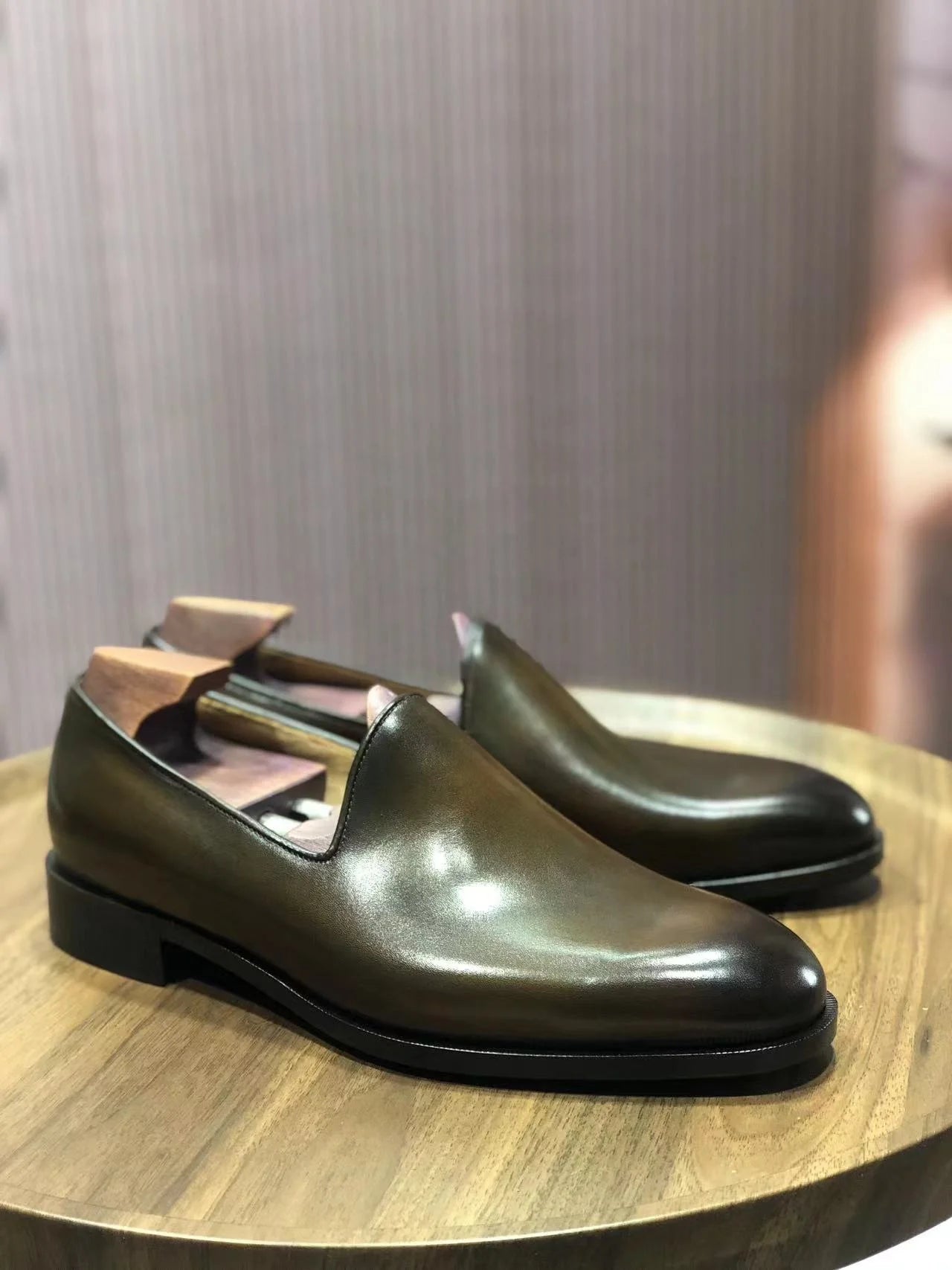 Cie  ML18 Plain Round Toe Olive Loafer Men Boat Shoe Hand-Painted Color High Quality Leather Out-sole Bespoke Shoes