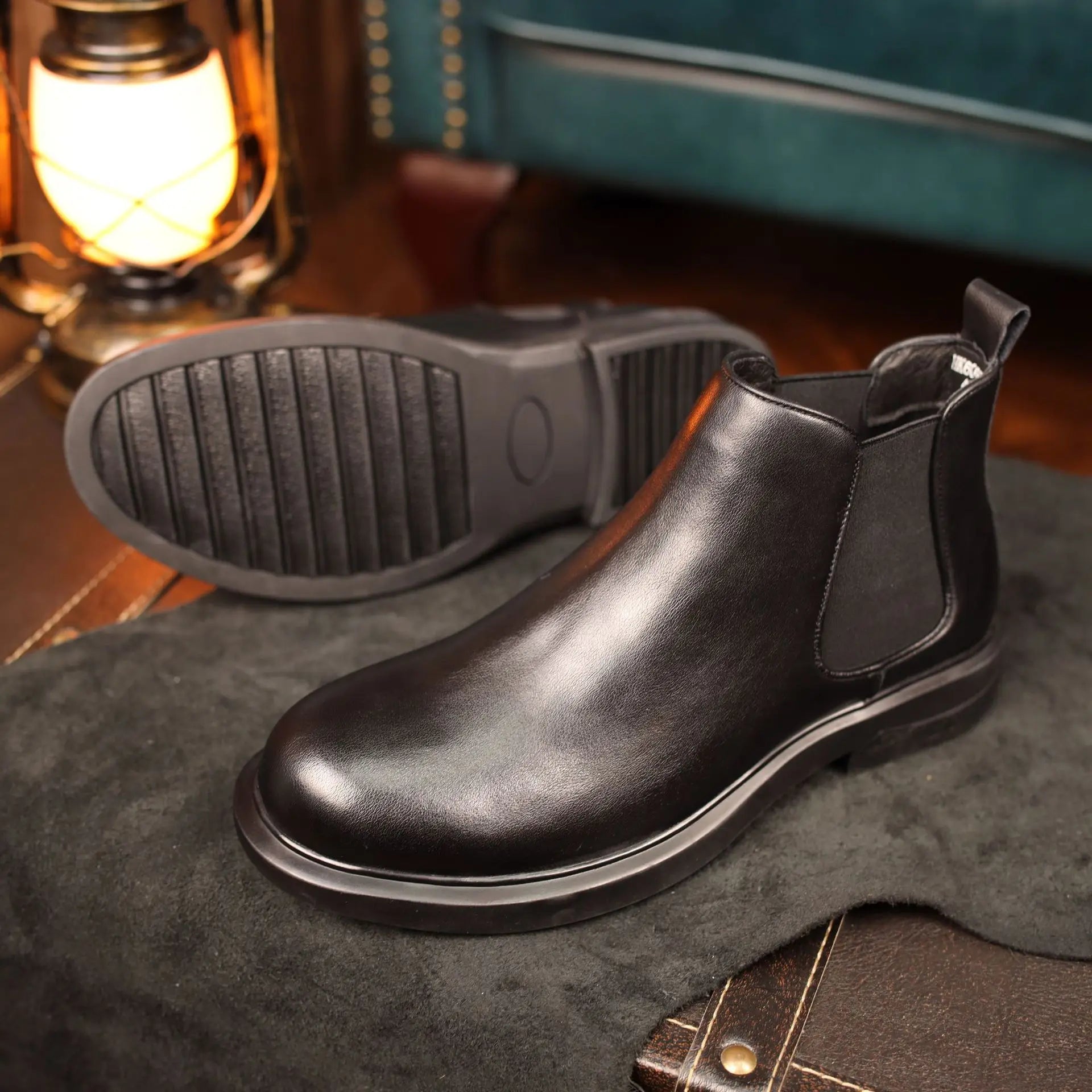 Men's Chelsea Boots Leather Winter Plus Velvet Black Leather Shoes tide  Boots