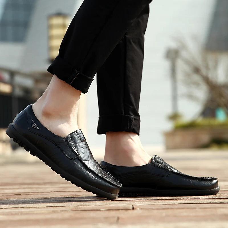 New large size men's leather shoes 100% cowhide fashion thick sole leisure sports business casual shoes men sneakers bean shoes