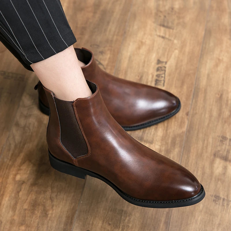 Designer Brand Men's High Top Ankle Boots Winter Plush Men's Leather Casual Shoes Interview Commuter Banquet Dress Boots