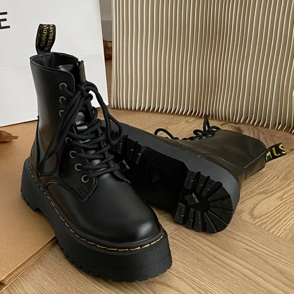 New Women Motorcycle Boots Casual Shoes Woman Leather Minimalist Classic Punk Female Goth Shoes Platform Boots Women Botas Mujer