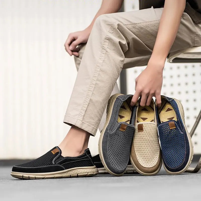 A slip-on loafers, suitable for men's summer breathable casual shoes, light walking shoes, better quality