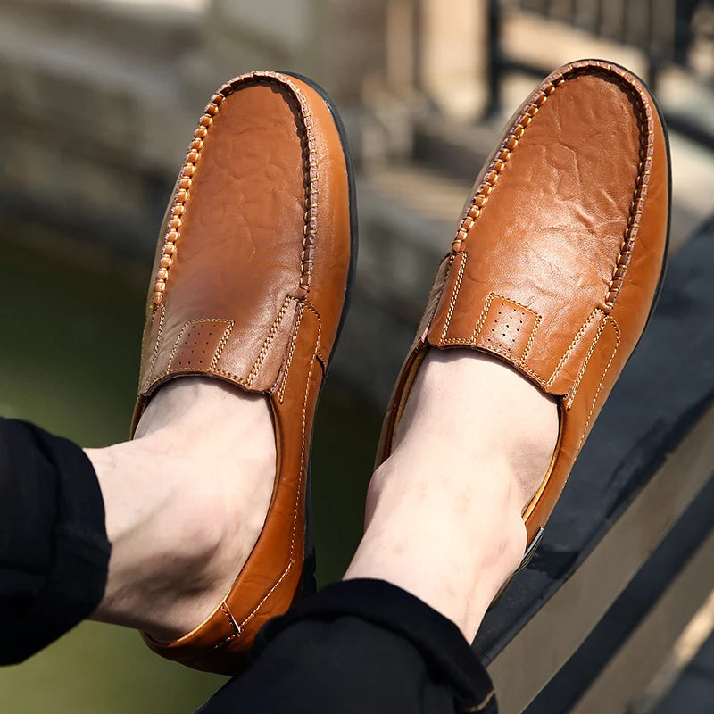 New large size men's leather shoes 100% cowhide fashion thick sole leisure sports business casual shoes men sneakers bean shoes