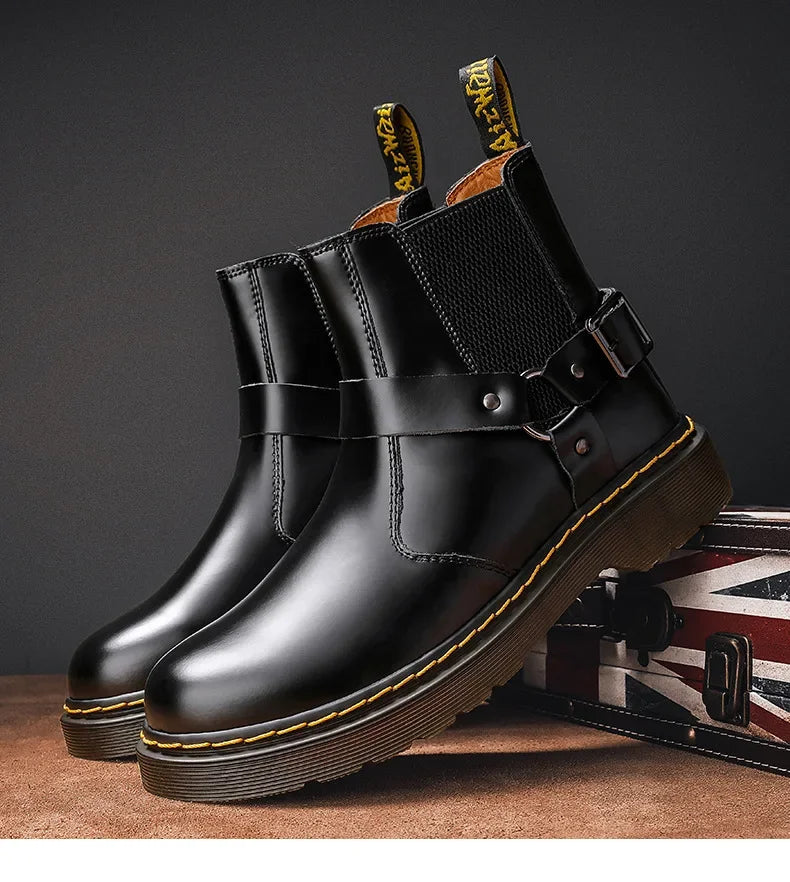 Leather Chelsea Boots Unisex round Toe Biker Style Short Boots Couples Matching Flat Bottom Rubber Sole Spring Autumn Wear