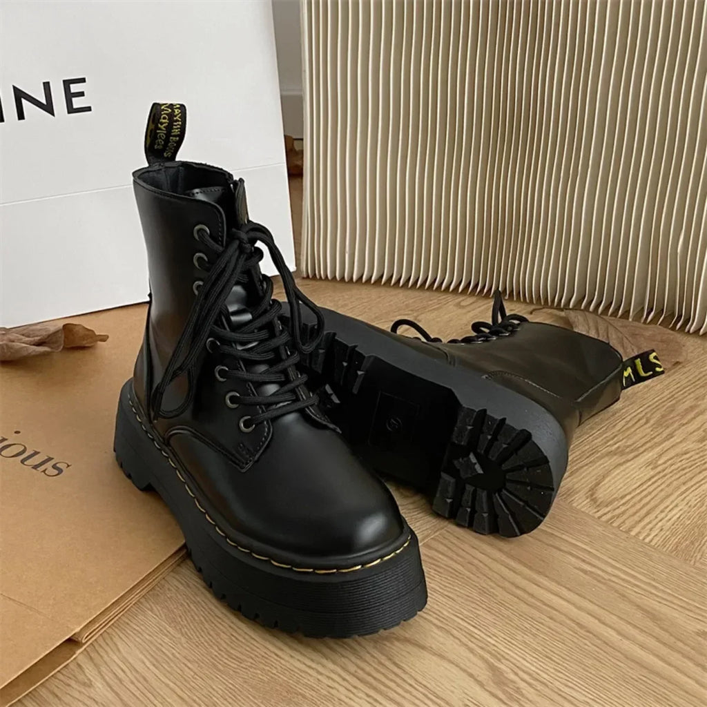 New Women Motorcycle Boots Casual Shoes Woman Leather Minimalist Classic Punk Female Goth Shoes Platform Boots Women Botas Mujer