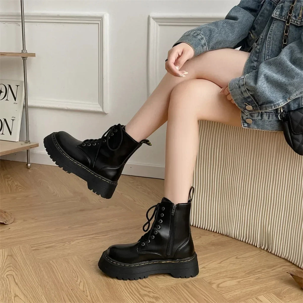 New Women Motorcycle Boots Casual Shoes Woman Leather Minimalist Classic Punk Female Goth Shoes Platform Boots Women Botas Mujer