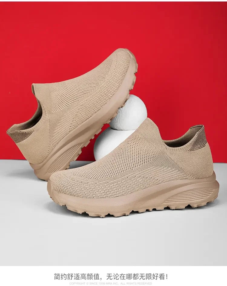 Outdoor Anti Slip Walking Men Shoes Summer Casual Sports Shoes Fashionable and Breathable Tennis Shoes Wide Foot Socks  Sneakers