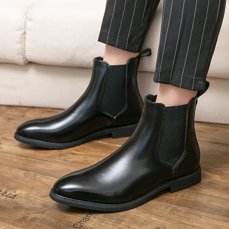 Designer Brand Men's High Top Ankle Boots Winter Plush Men's Leather Casual Shoes Interview Commuter Banquet Dress Boots