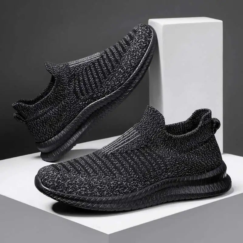 Men's Shoes comfortable Light Sneakers Man Mesh Breathable Walking shoes Casual Loafers Shoes Plus Size 49 Zapatillas de deporte