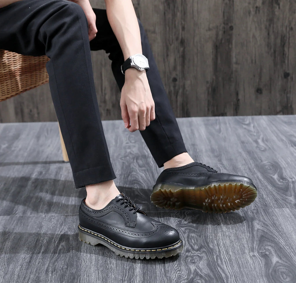 Hot Selling Men Casual Shoes High-quality Classic Business Formal Shoes Wedding Party Office Leather Shoes Big Sizes 35-46