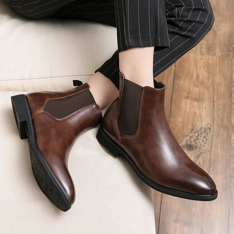 Designer Brand Men's High Top Ankle Boots Winter Plush Men's Leather Casual Shoes Interview Commuter Banquet Dress Boots