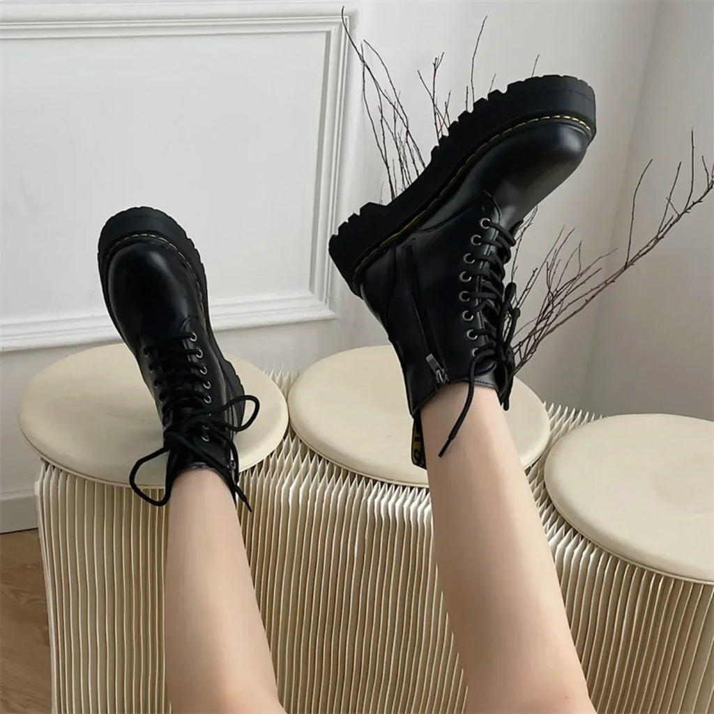 New Women Motorcycle Boots Casual Shoes Woman Leather Minimalist Classic Punk Female Goth Shoes Platform Boots Women Botas Mujer