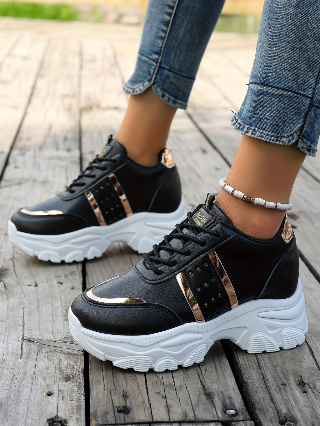 [8cm Height Boost Platform Sneakers] Elevate Your Style With These Fashionable White And Golden Platform Sneakers For Women In Large Size (42). These Shoes Are Trendy And Versatile, Adding 8cm To Your Height With A Dad Shoe D