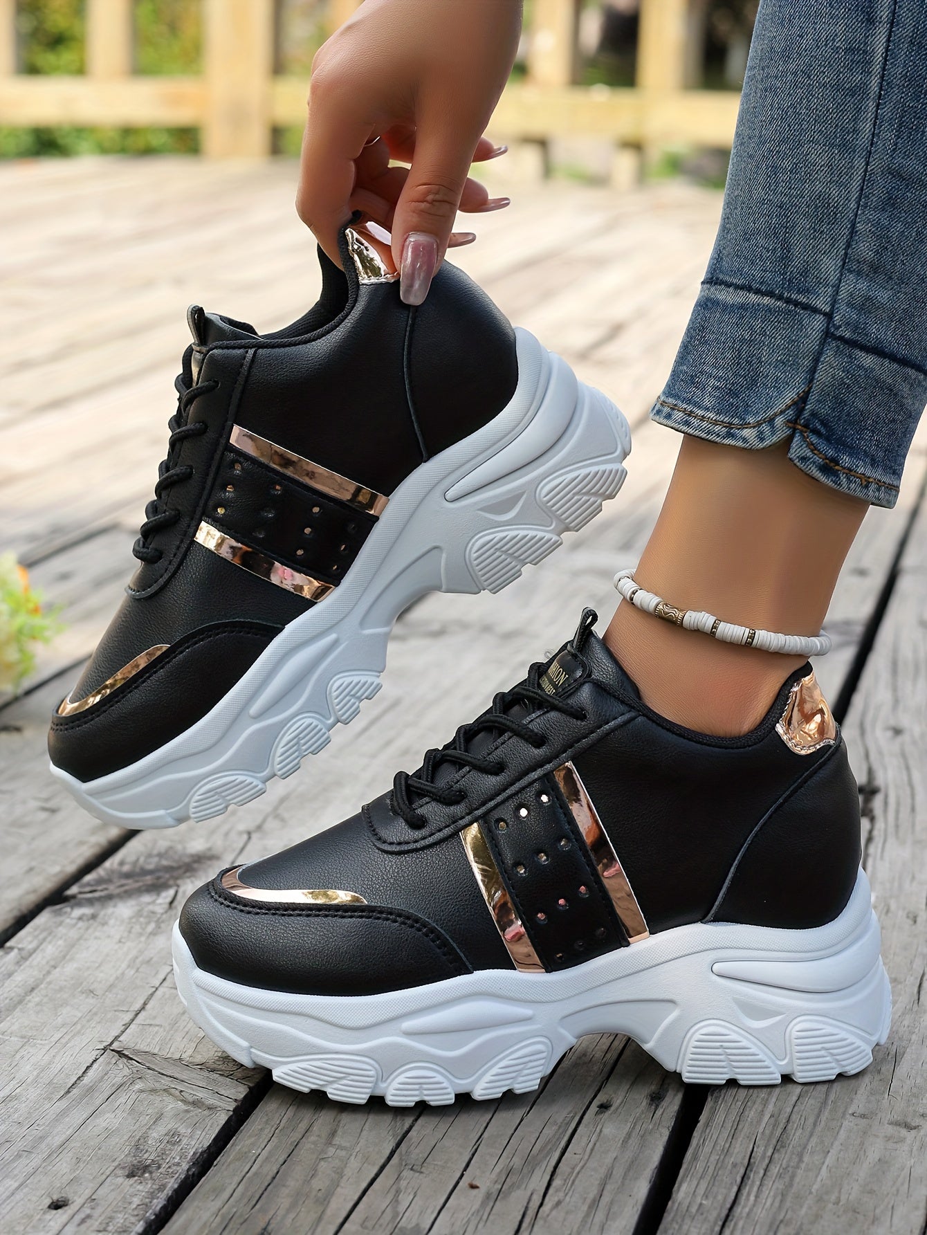 [8cm Height Boost Platform Sneakers] Elevate Your Style With These Fashionable White And Golden Platform Sneakers For Women In Large Size (42). These Shoes Are Trendy And Versatile, Adding 8cm To Your Height With A Dad Shoe D